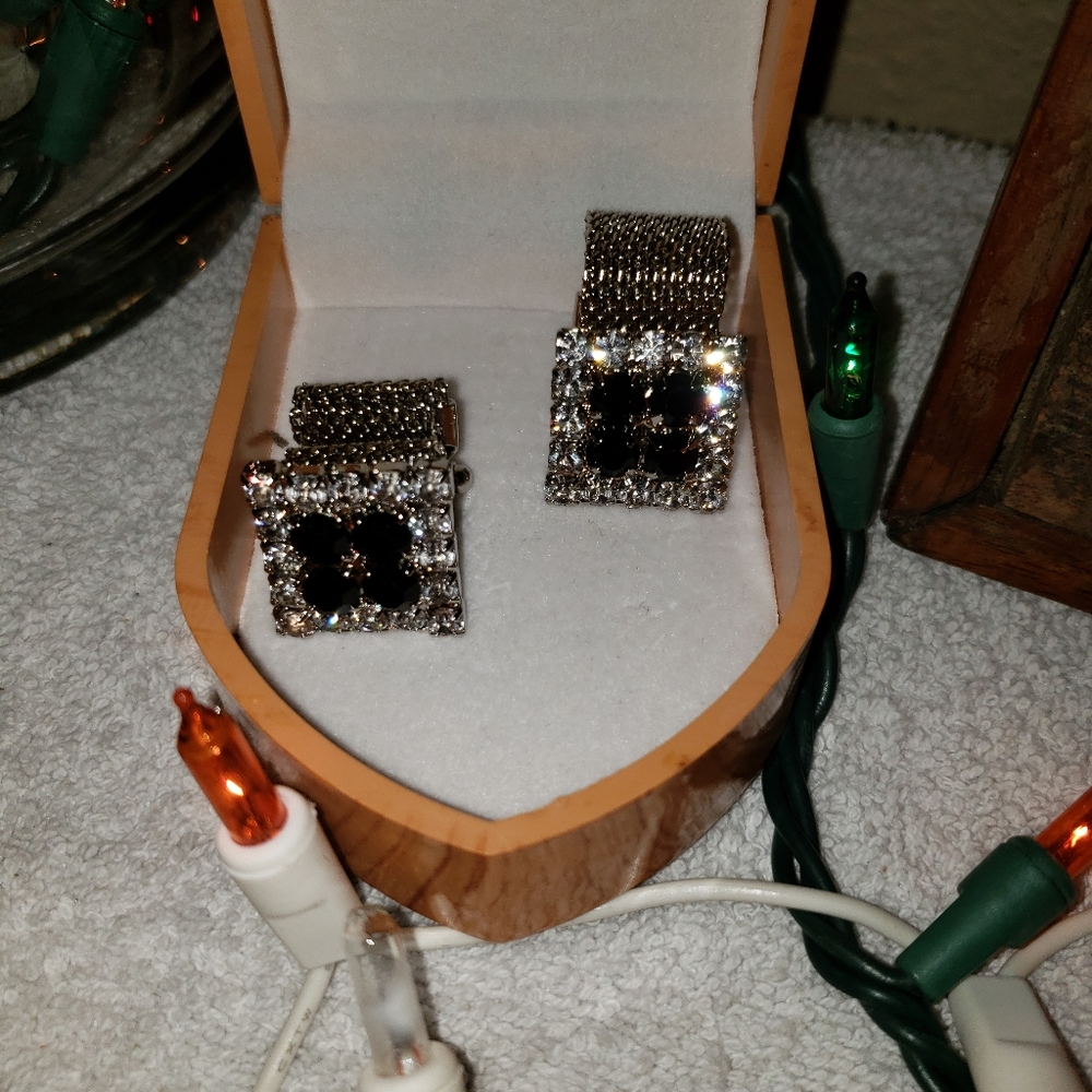 Cufflinks - Picture 4 of 6